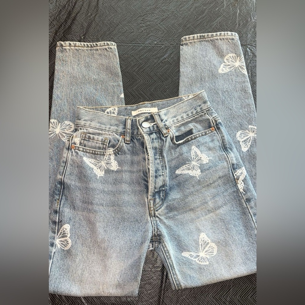 Barely worn Pacsun jeans, size 22
